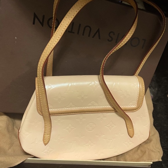 Louis Vuitton Pink Vernis “Biscayne Bay” - Picture 2 of 7